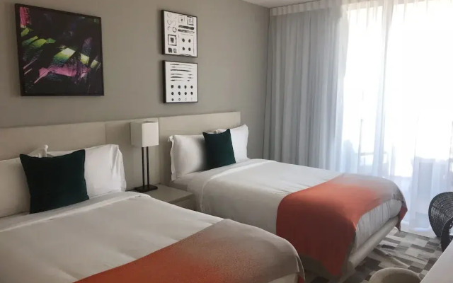 Hide Beach Residences