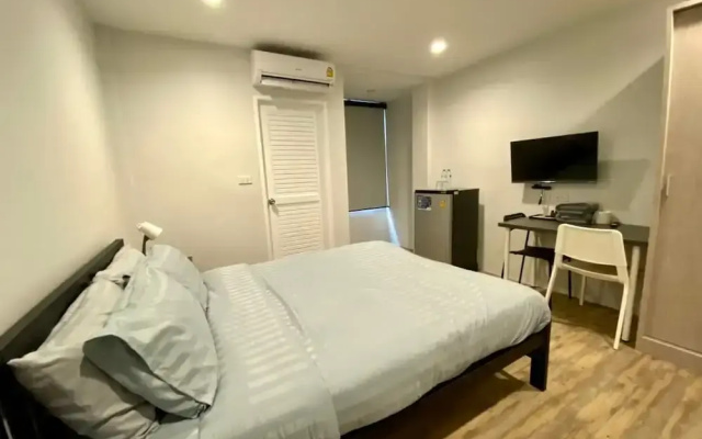 Aree House Poshtel