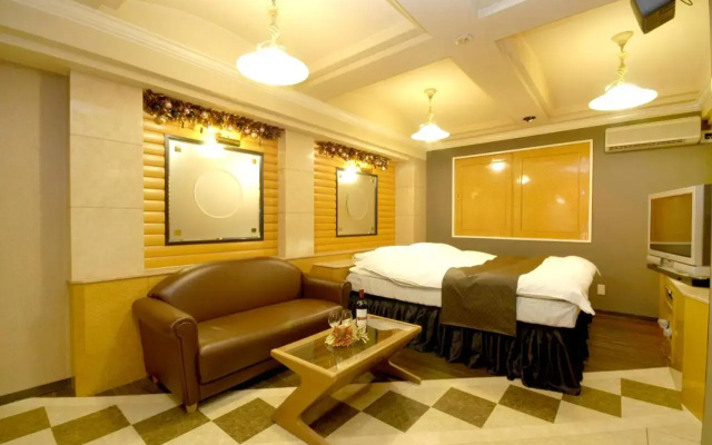 Love Hotel Katsuragi Chapel Christmas - Adult Only
