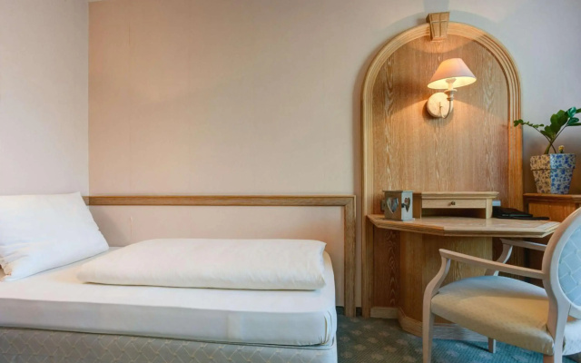 Hotel Stern by EMPA
