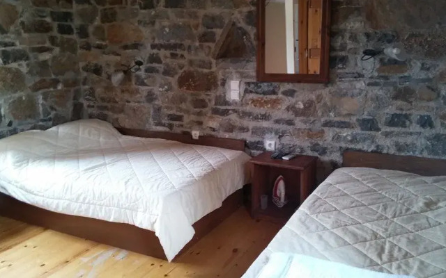 Stratos Villas