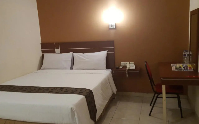 Hotel Trisula By OYO