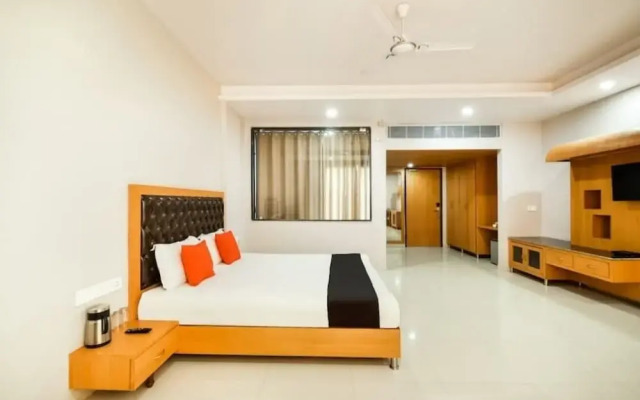 Hotel Royal Akshayam
