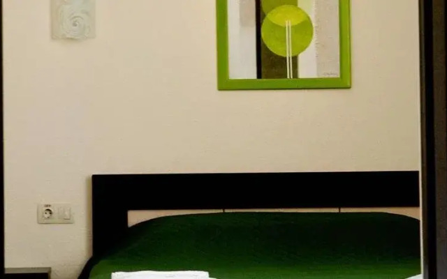 Breeze Hotel