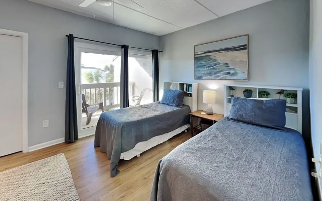 Island House by Distinctive Beach Rentals