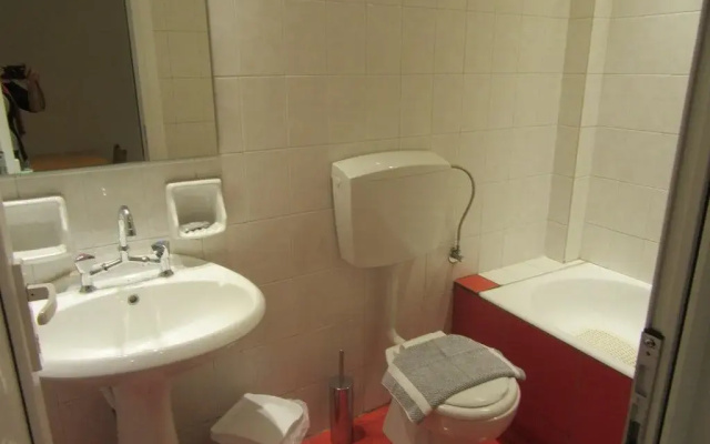 Avra Aparthotel
