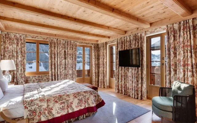Beautiful Alpine Luxury Flat in Rougemont