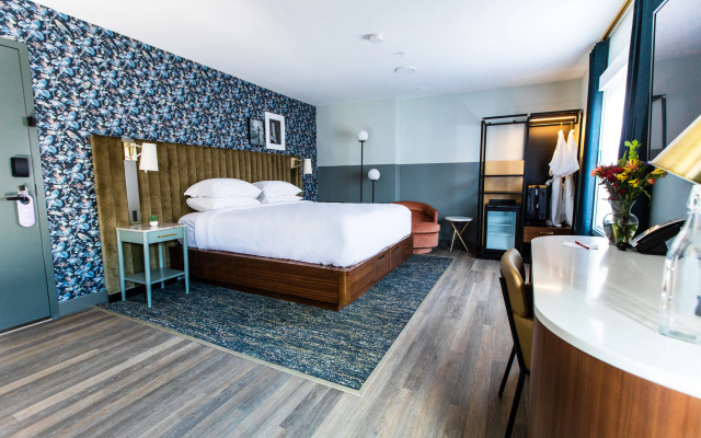voco The Darwin Atlanta Midtown by IHG