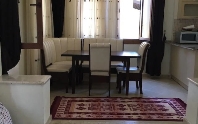 Villa B Calis Beach