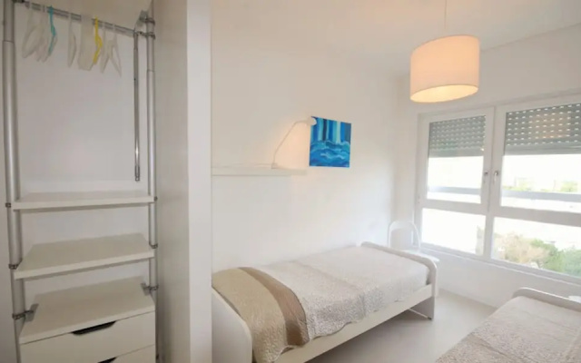 Bright sea View Apartment
