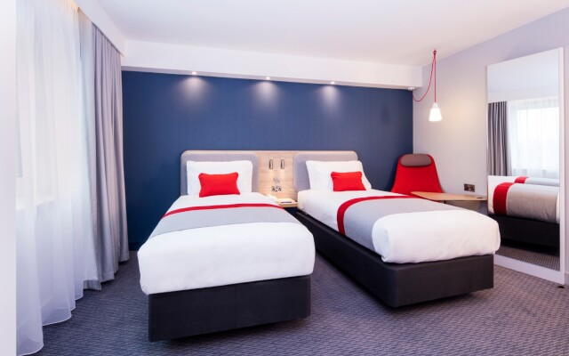 Отель Holiday Inn Express Malta комната для гостей
