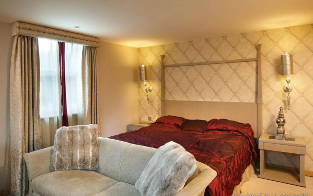 The Pinewood Hotel