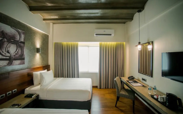 Double M Hotel