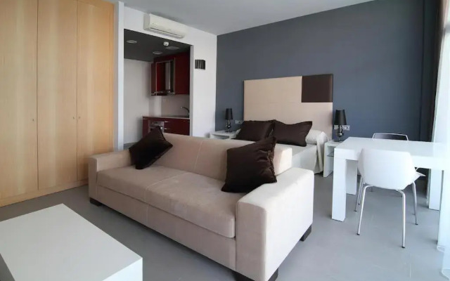 Apolo Suites Rentalmar
