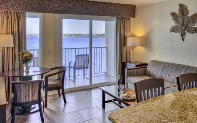 Tampa Waterfront 12416