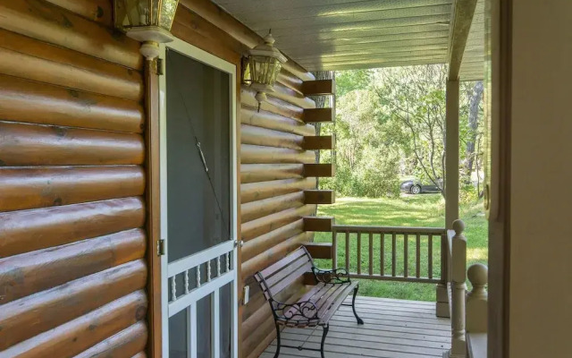 Fifth Lake Cottages