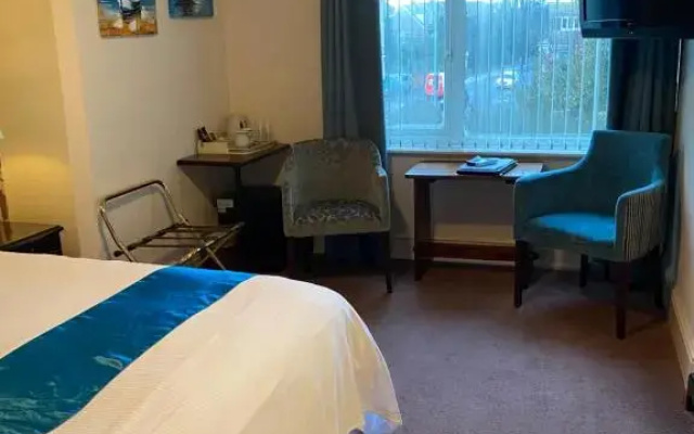 The Kingswood Hotel