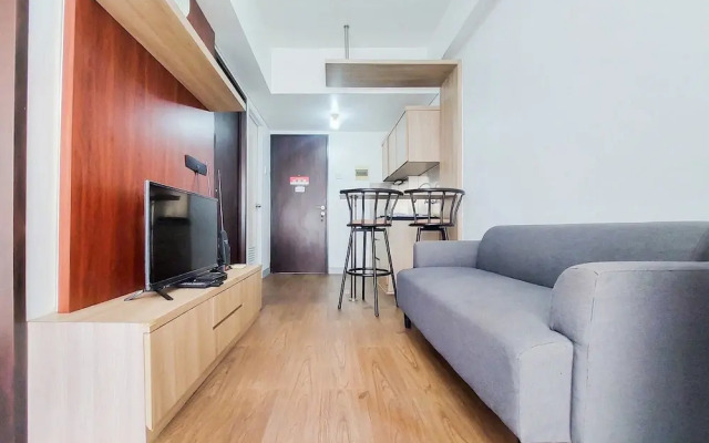 Modern Look 2Br Serpong Greenview Apartment