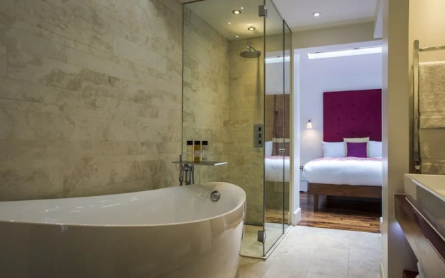 Residences at The Gyle - London