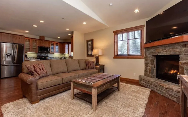 Canyonside #113 3 Bedroom Condo