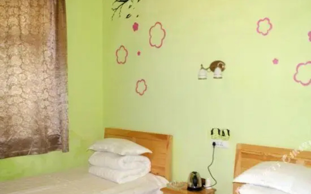 Huashan Hua Yi International Youth Hostel