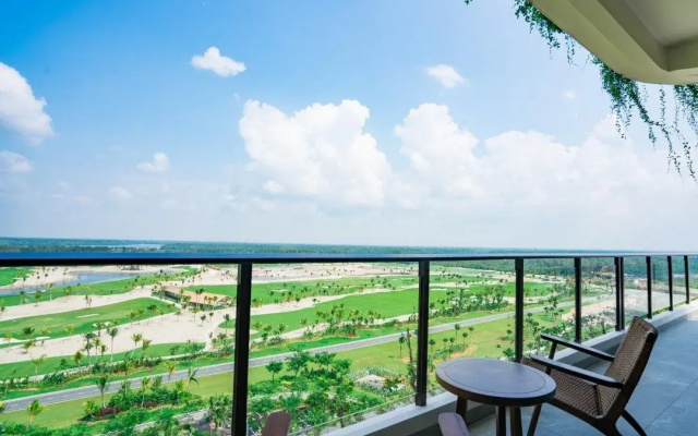 Forest City Golf Hotel