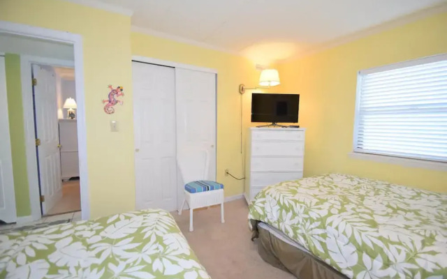 Diamond Beach 403