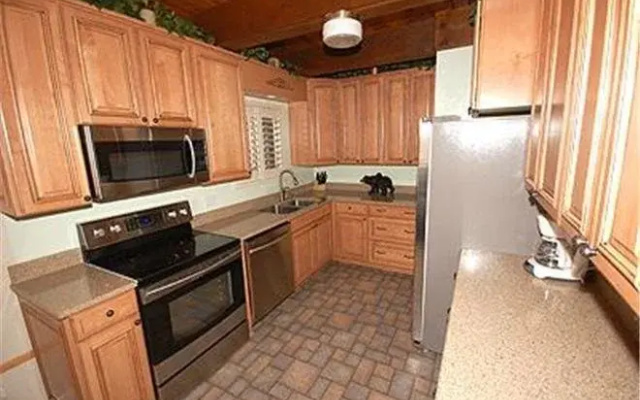3542 Bobby Grey Circle by RedAwning
