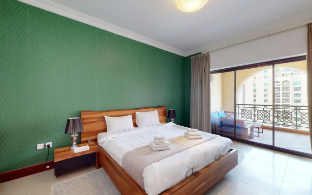 Palm Jumeirah Golden Mile 9 9601