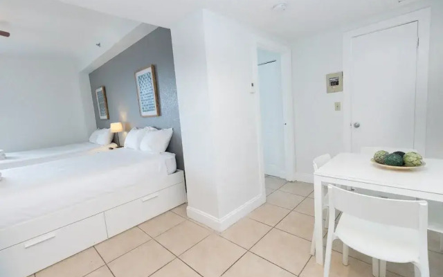 791 Ocean View Hollywood Beach