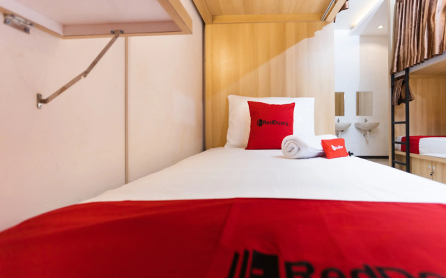 RedDoorz Hostel @ Malang City Center 2
