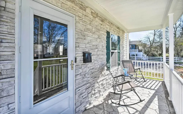 Buckroe Family Home: Walk to the Beach!