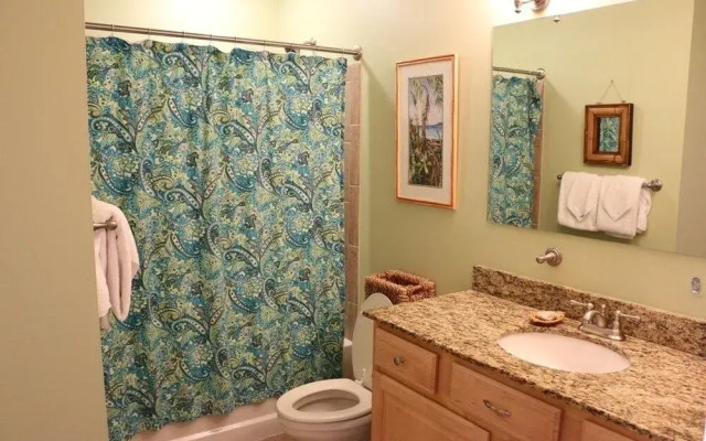 Indies 405 - 1 Br Condo
