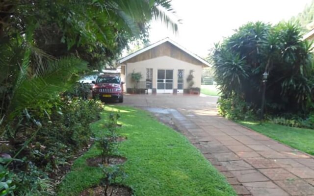 Greendale Dawnhill Cottage in Harare, Zimbabwe from 333$, photos, reviews - zenhotels.com hotel front