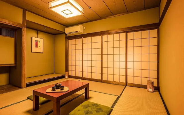 Ooedo Onsen Monogatari Wanwan Resort Awazu