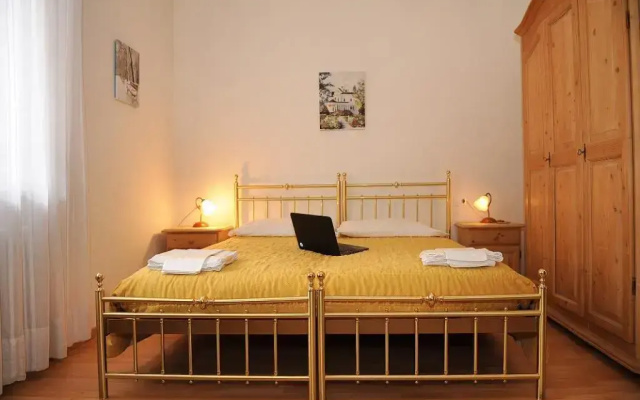 Hotel Bucaneve
