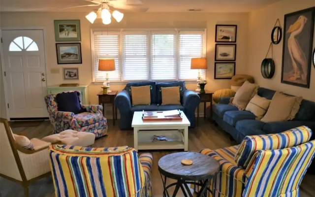 Katinka II - 3 Br Home