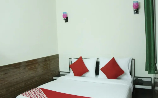 OYO 13889 Hotel Seth Sawariya