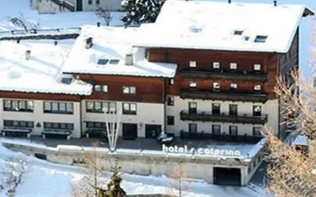 hotelImage