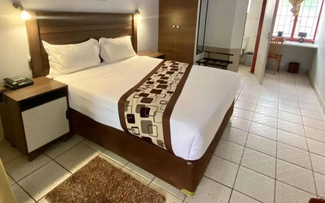 Dolar Lodge