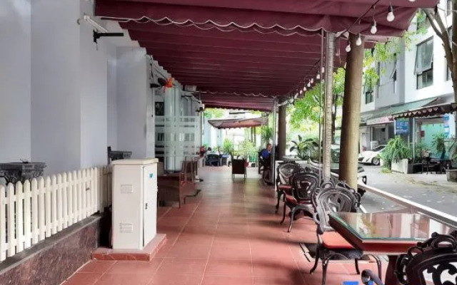 Chau Giang Hotel