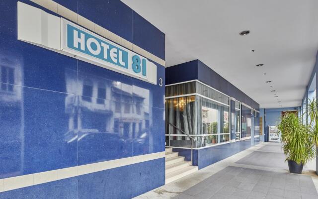 Hotel 81-Dickson вид на фасад