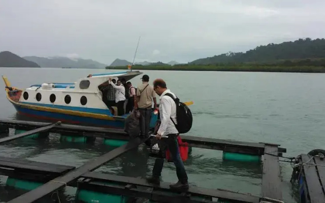 Dream Cage Fish Farm Floating Chalet