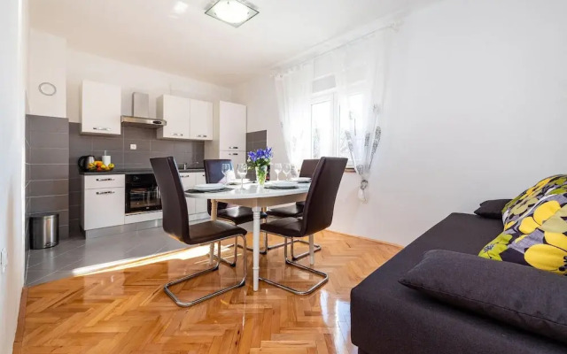 Stunning Home in Krusevo With Wifi and 3 Bedrooms