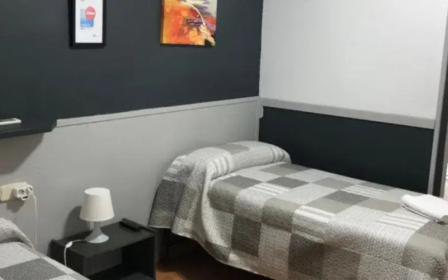 Hostal Avenida de Madrid