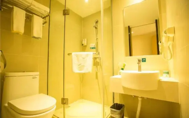 City Comfort Inn Wuhan Guanggu Pedestrian Street Minzu University