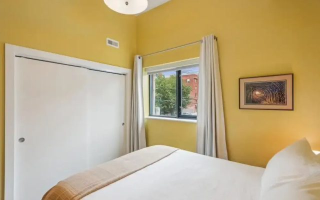 Sunstone Suite - 202