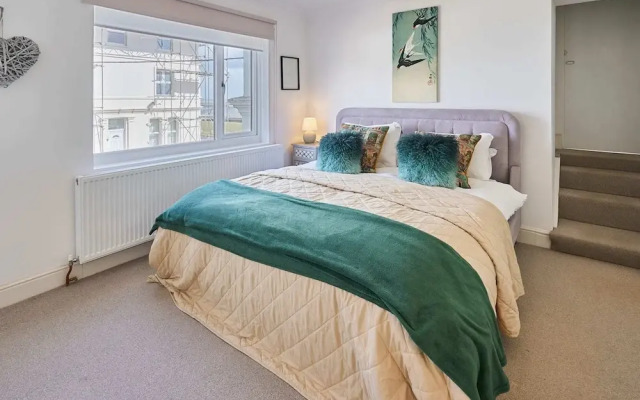 Host Stay Fishers Apartment