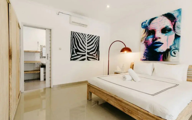 Villa Bamboo - Great Location Pool Villa in Seminyak