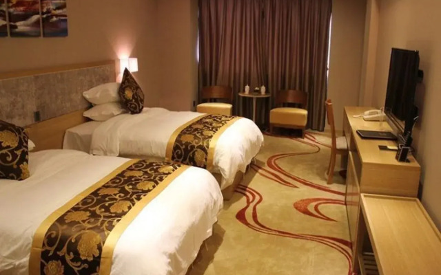 Longwei Holiday Hotel